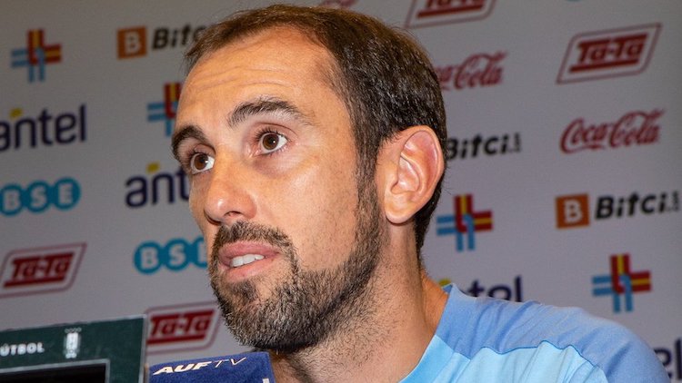 Conferencia de prensa Diego Godín