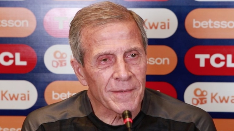 Conferencia Conmebol: Oscar Tabárez