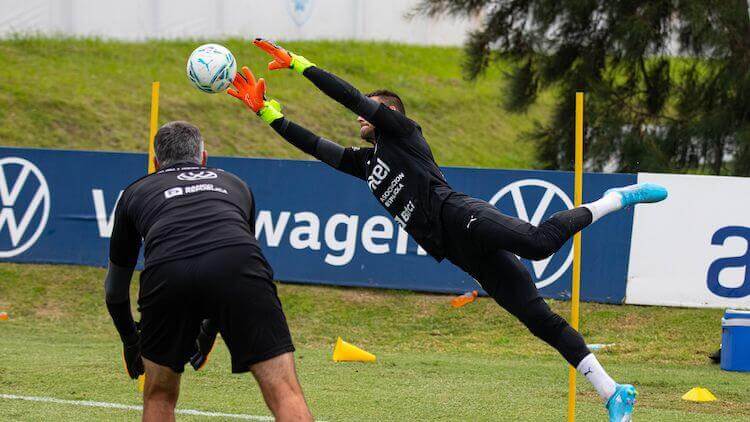 Arqueros: entrenamiento en el Complejo Celeste